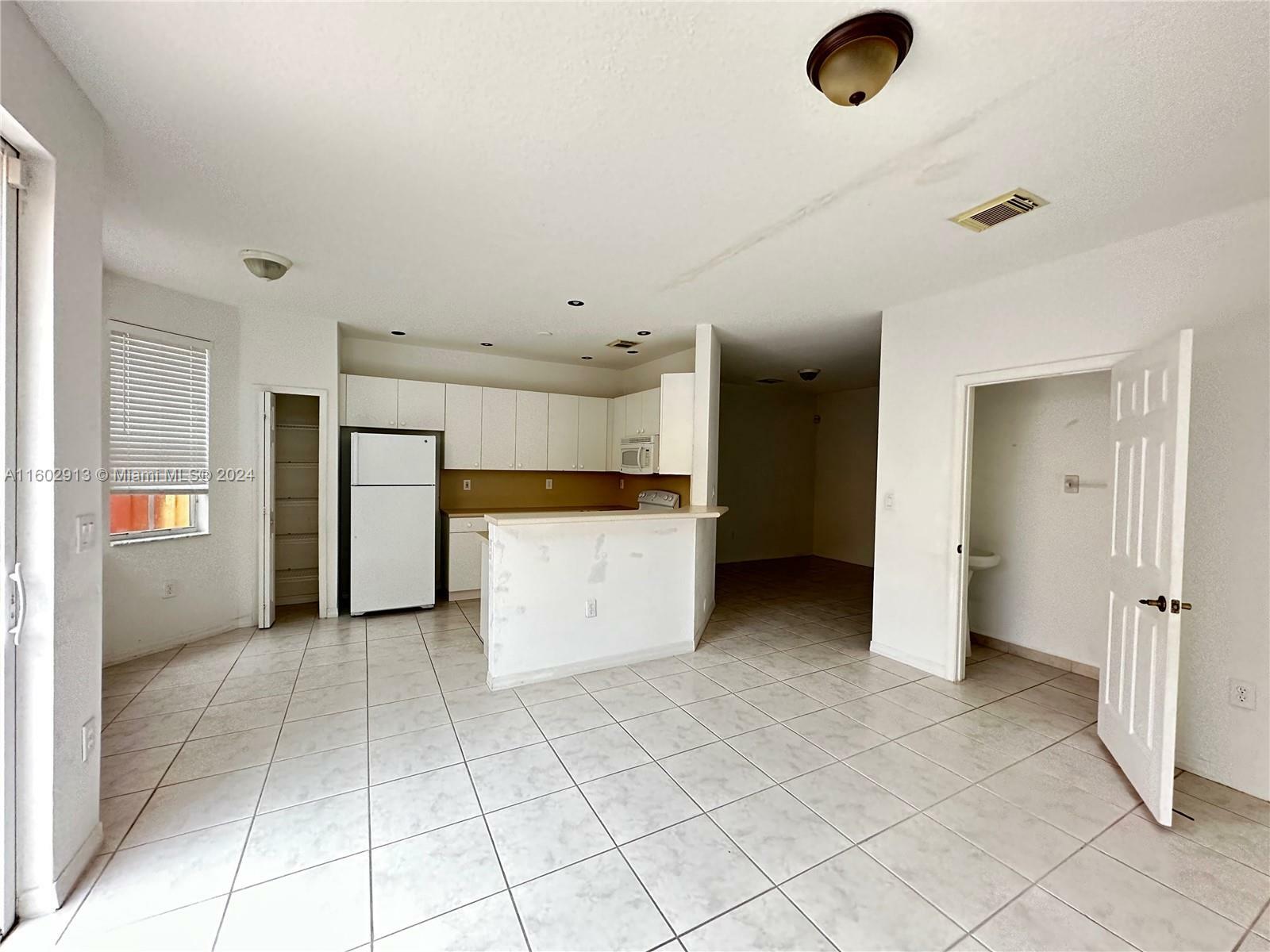 Property Photo:  16602 SW 78th Ter  FL 33193 