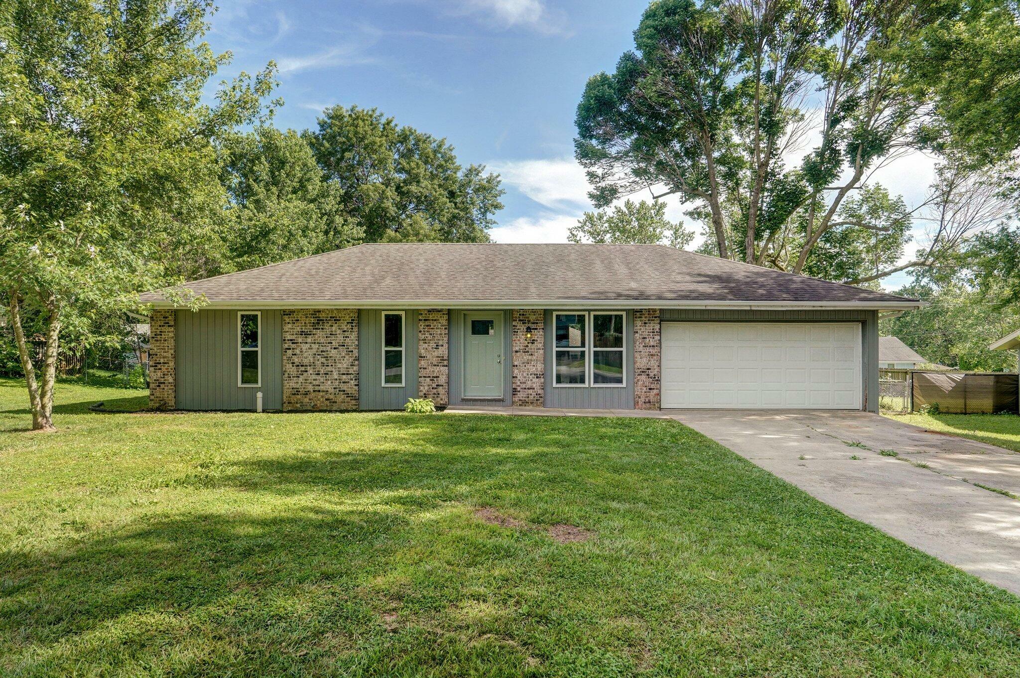 Property Photo: 3158 W Cynthia Street MO 65810
