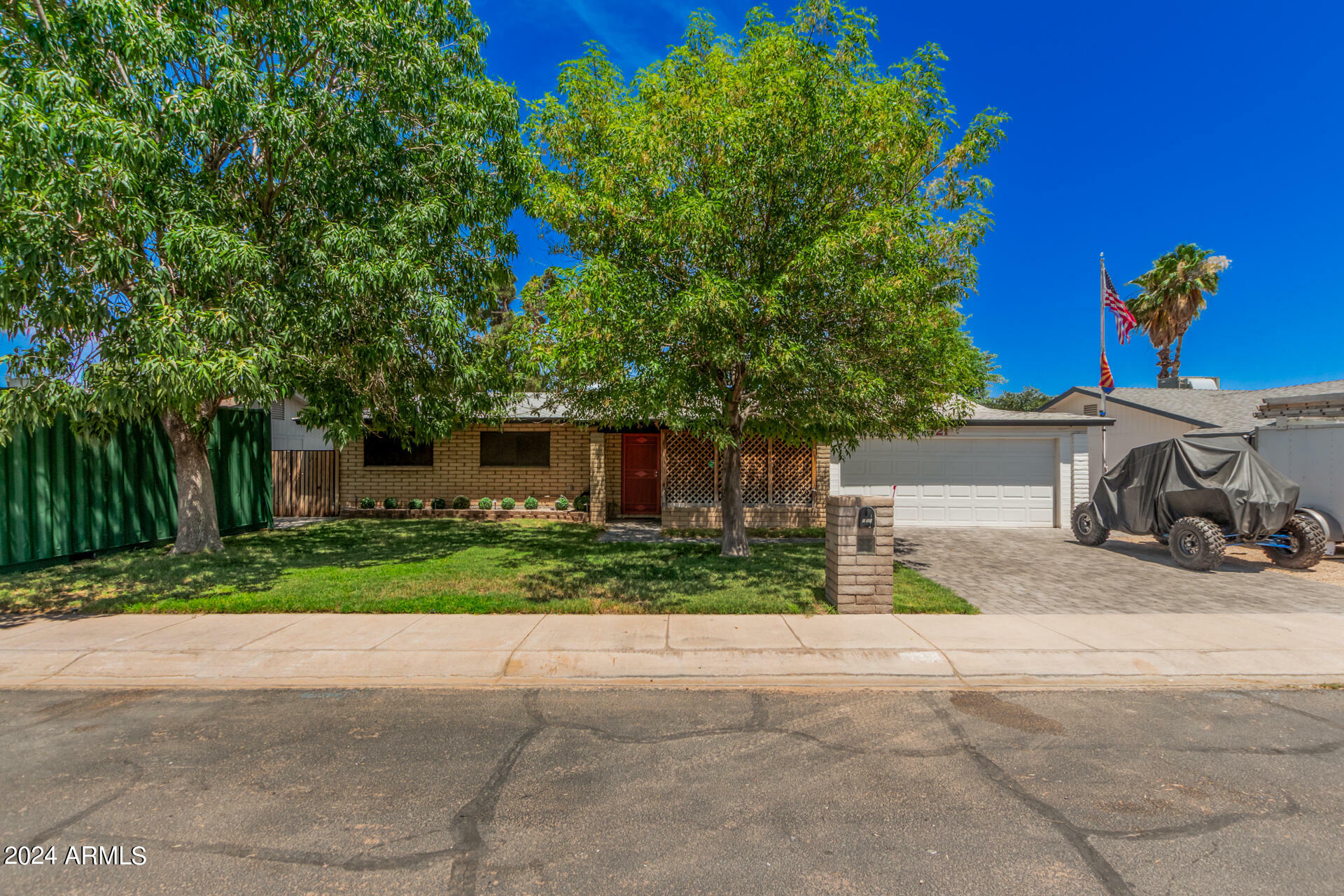 Property Photo:  721 N Poplar Street  AZ 85233 