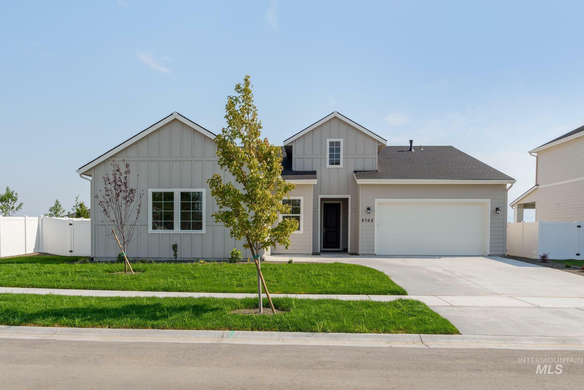 Property Photo:  8762 S Waterclover Way  ID 83642 