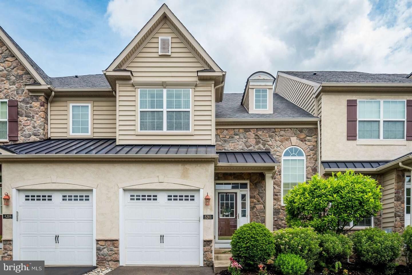 Property Photo:  3201 Brookside Drive 89  PA 18925 
