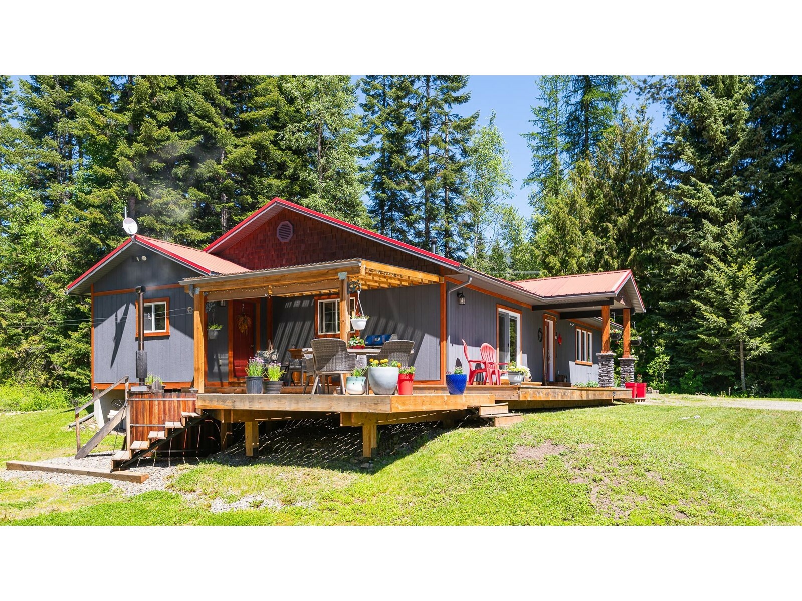 Property Photo:  7957 Highway 3  BC V0B 2P0 