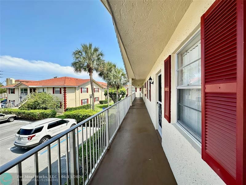 Property Photo:  3738 N University Dr H-2  FL 33065 