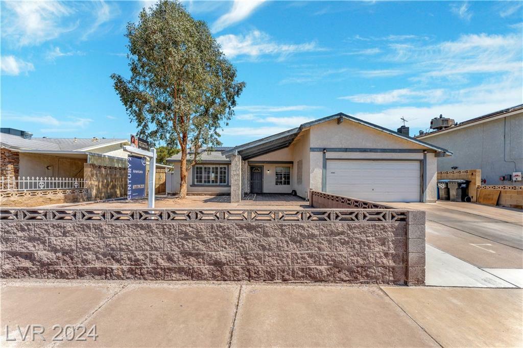 Property Photo:  403 Sunburst Drive  NV 89002 