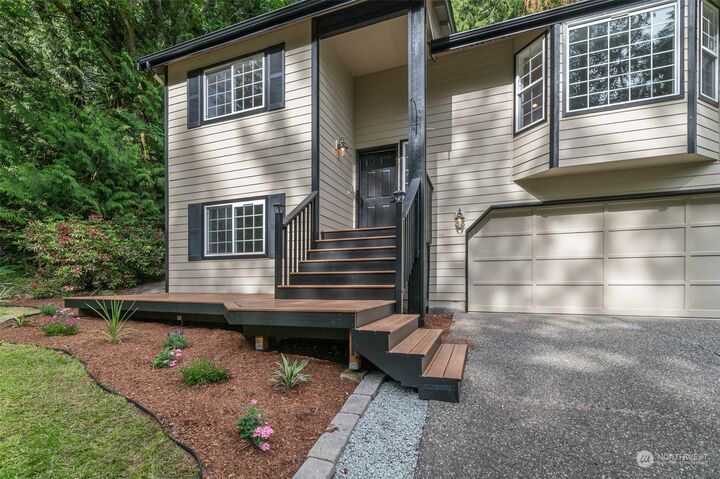 Property Photo:  37 Lost Fork Lane  WA 98229 