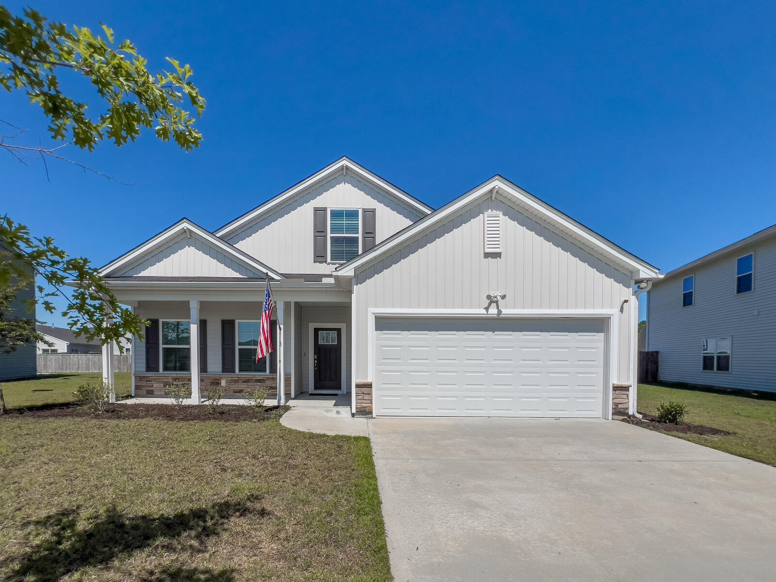 Property Photo: 113 Oldenburg Drive SC 29486