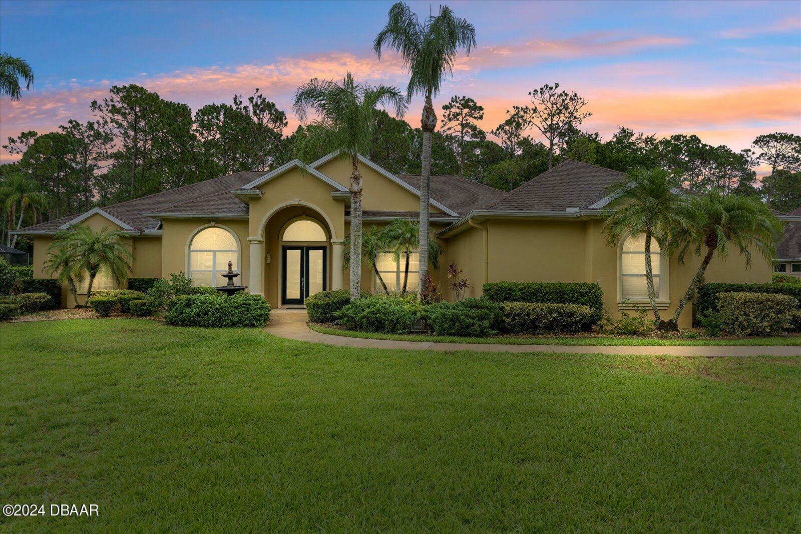 Property Photo:  19 Cambridge Trace  FL 32174 