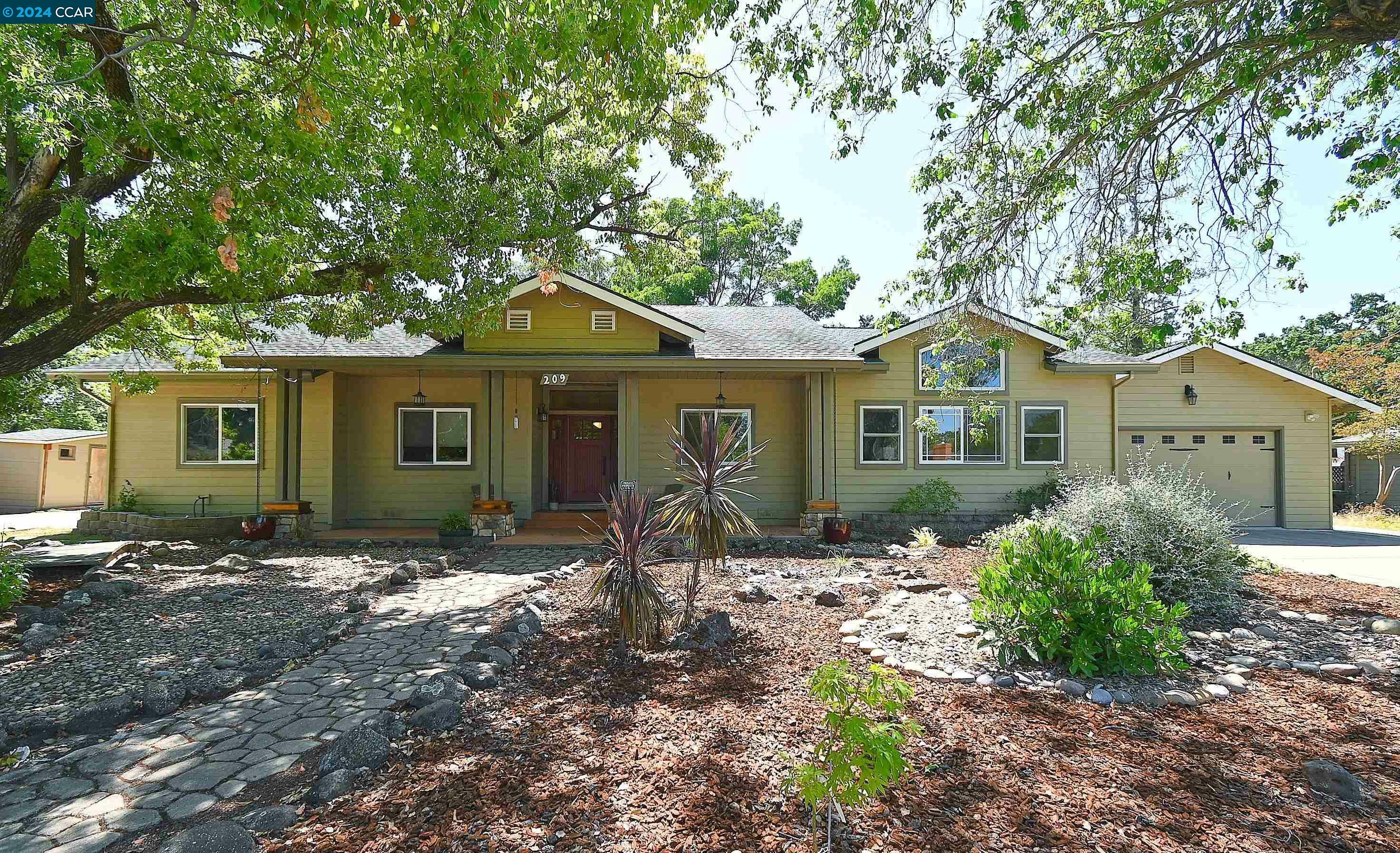 Property Photo:  209 Douglas Ln  CA 94523 