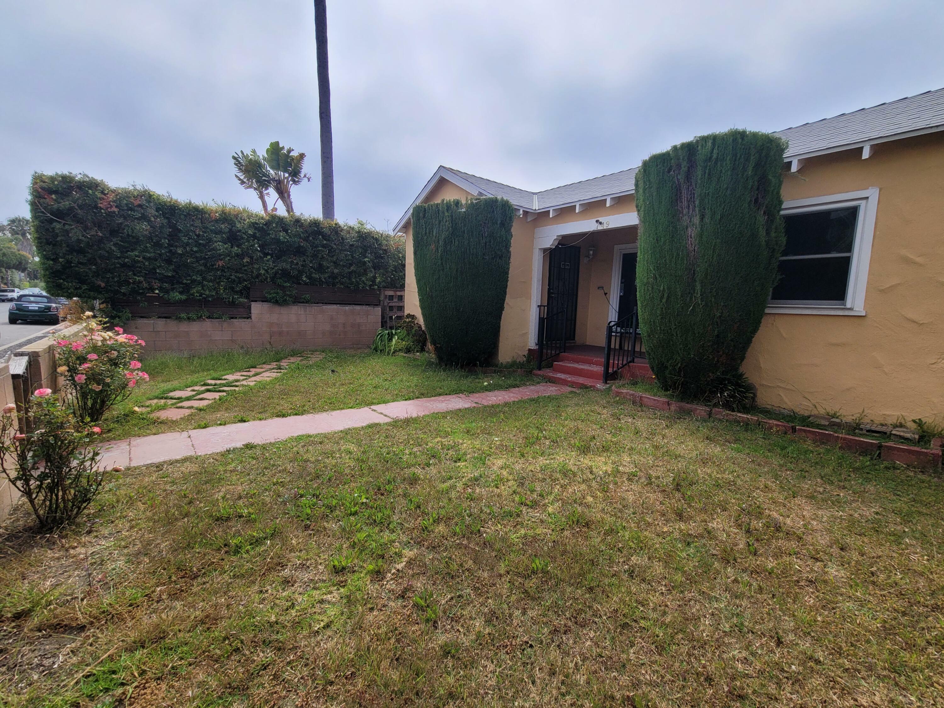 Property Photo:  749 Brooks Avenue  CA 90291 