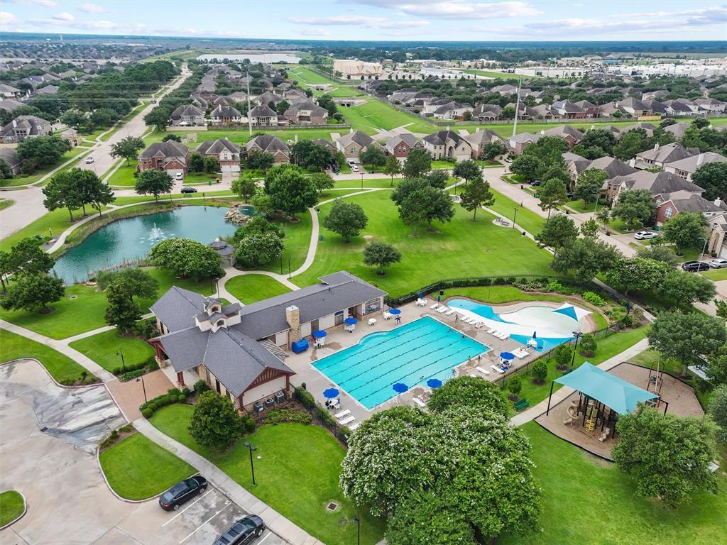 Property Photo: 26331 Richwood Oaks Drive TX 77494