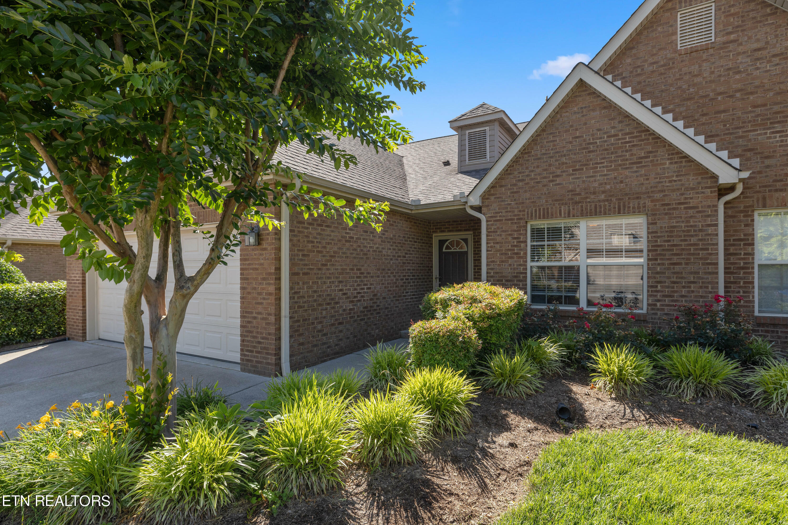 Property Photo:  701 Glenview Circle  TN 37771 