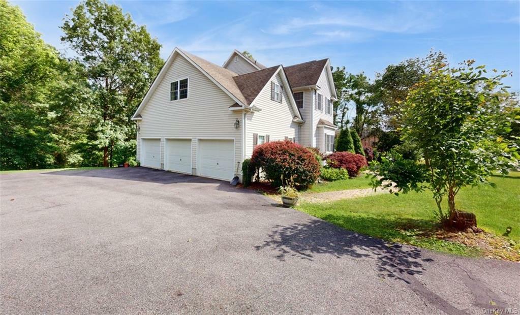 Property Photo:  14 Victoria Drive  NY 10914 