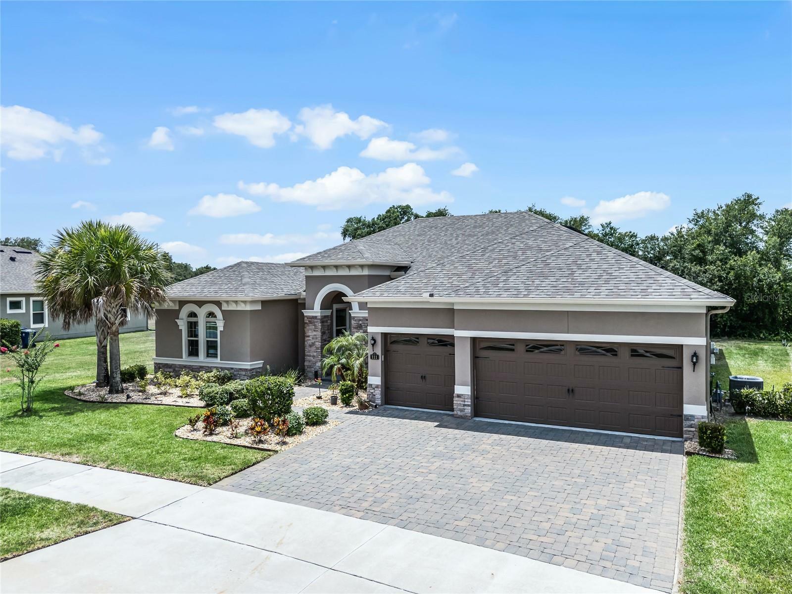 Property Photo:  111 Harvest Gate Boulevard  FL 34736 