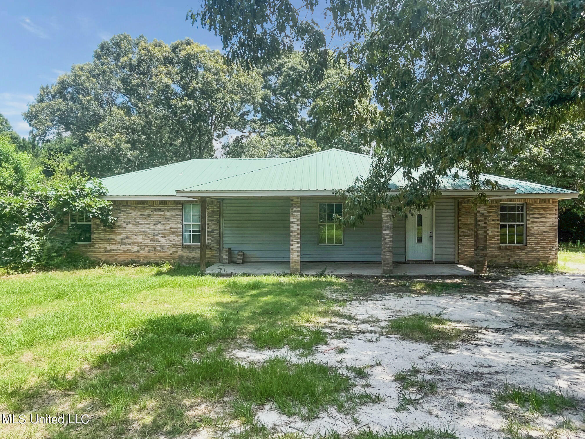 Property Photo:  599 Barth Road  MS 39470 