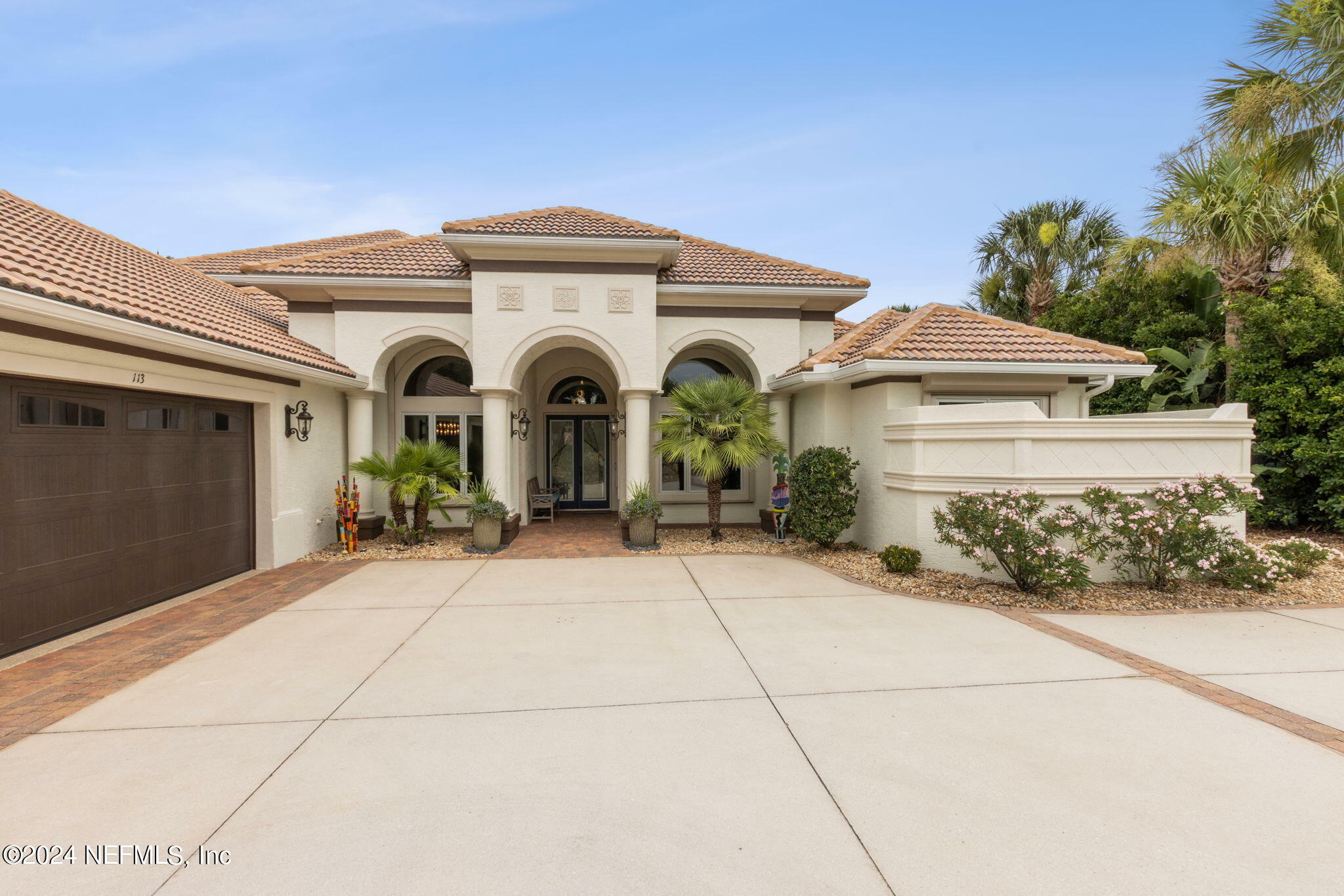 Property Photo:  113 Island Estates Parkway  FL 32137 