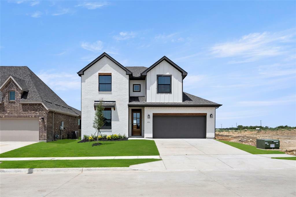 Property Photo:  16941 Leatherflower Boulevard  TX 76247 