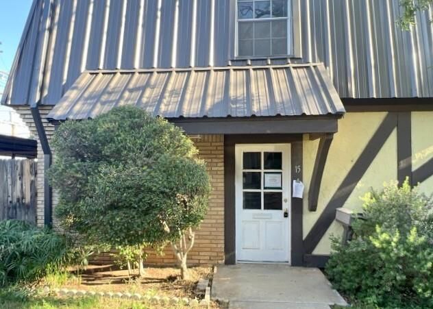 Property Photo:  501 W Scharbauer Dr 15  TX 79705 