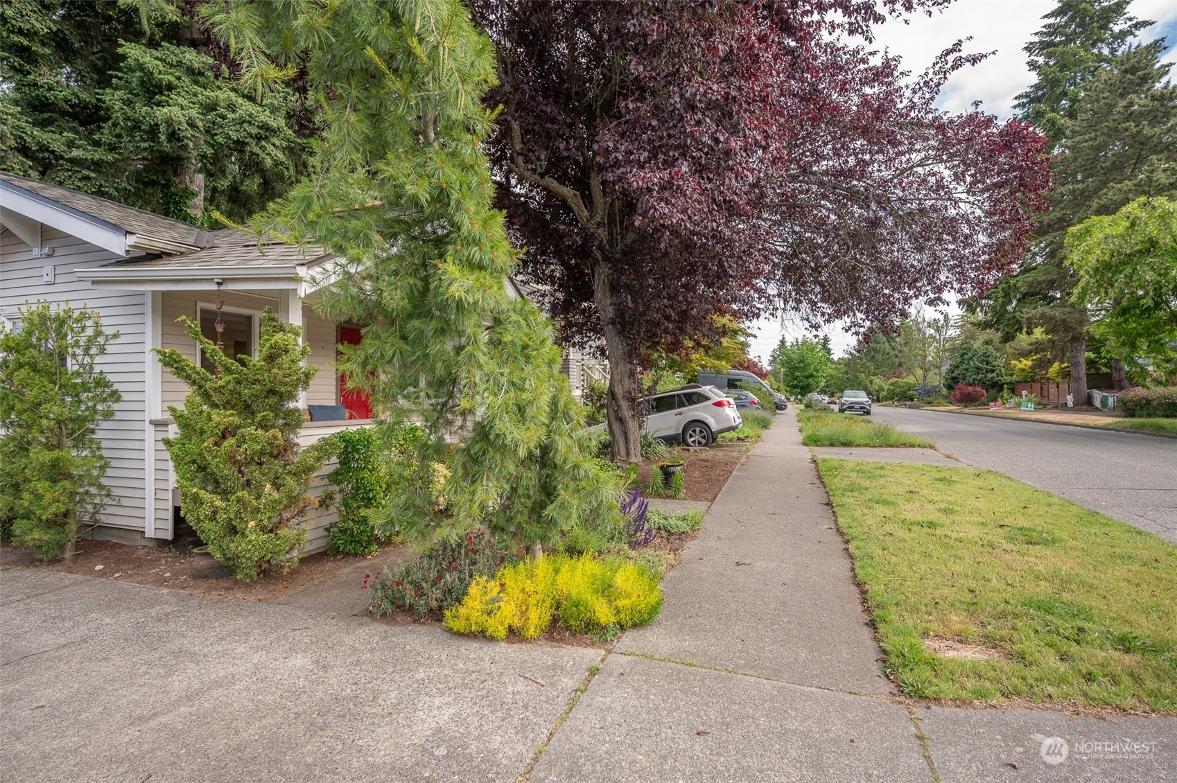 Property Photo:  2749 49th Avenue SW  WA 98116 