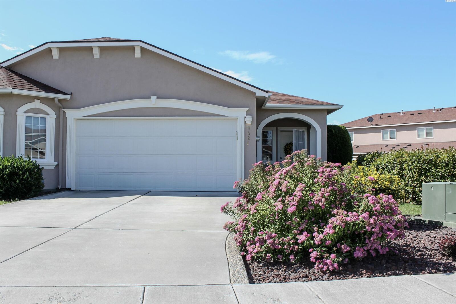 Property Photo:  9628 Vincenzo Dr.  WA 99301 