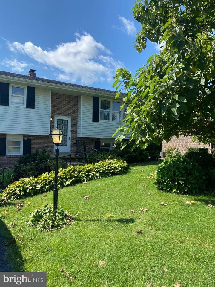 608 Beach Street  Reading PA 19605 photo