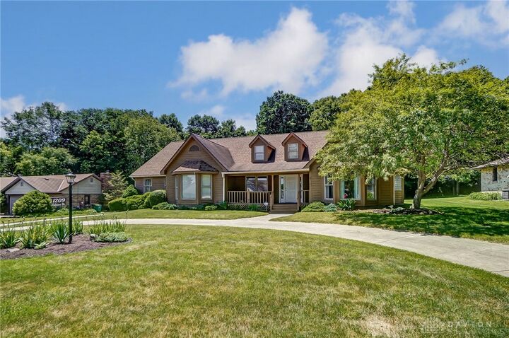 1209 Edition Drive  Beavercreek OH 45434 photo