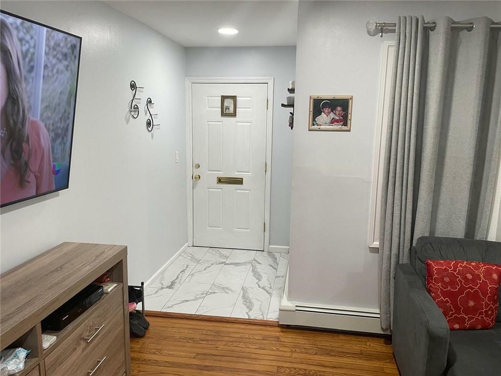 Property Photo:  1668 Route 9 4G  NY 12590 