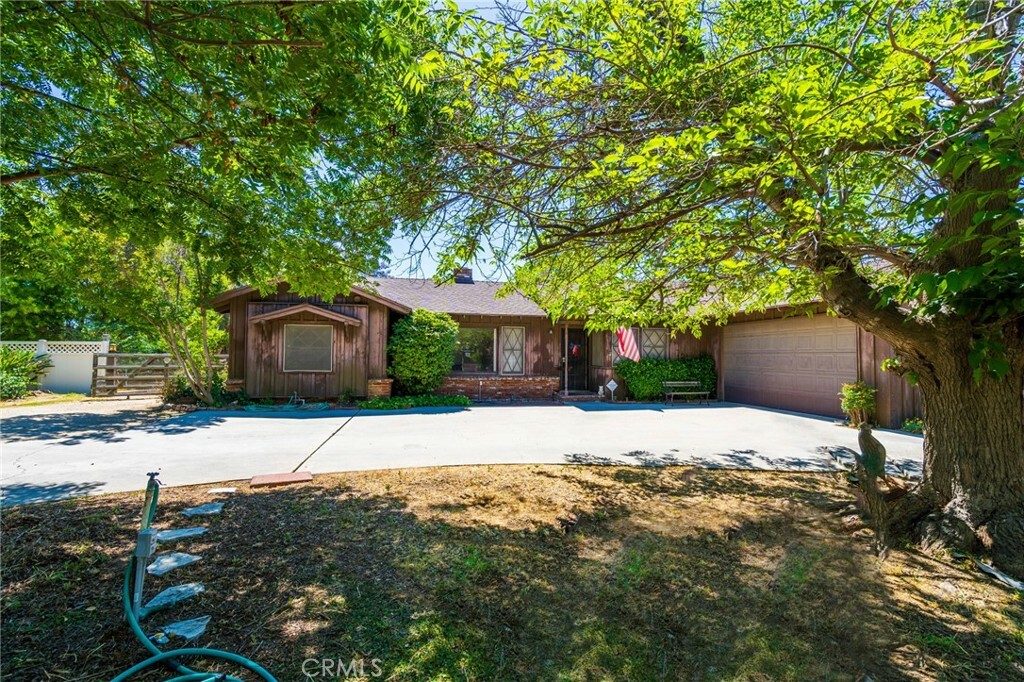 Property Photo:  26181 Meridian Street  CA 92544 