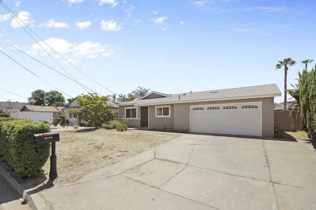 Property Photo: 13031 S Mountain Drive CA 92040
