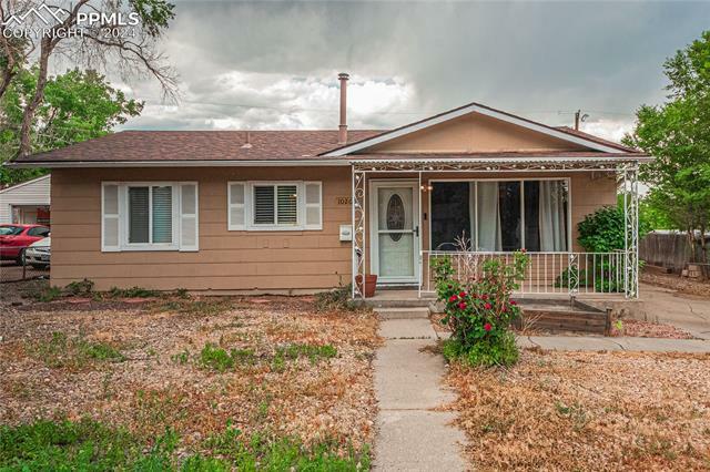 Property Photo: 1026 Montrose Avenue CO 80905
