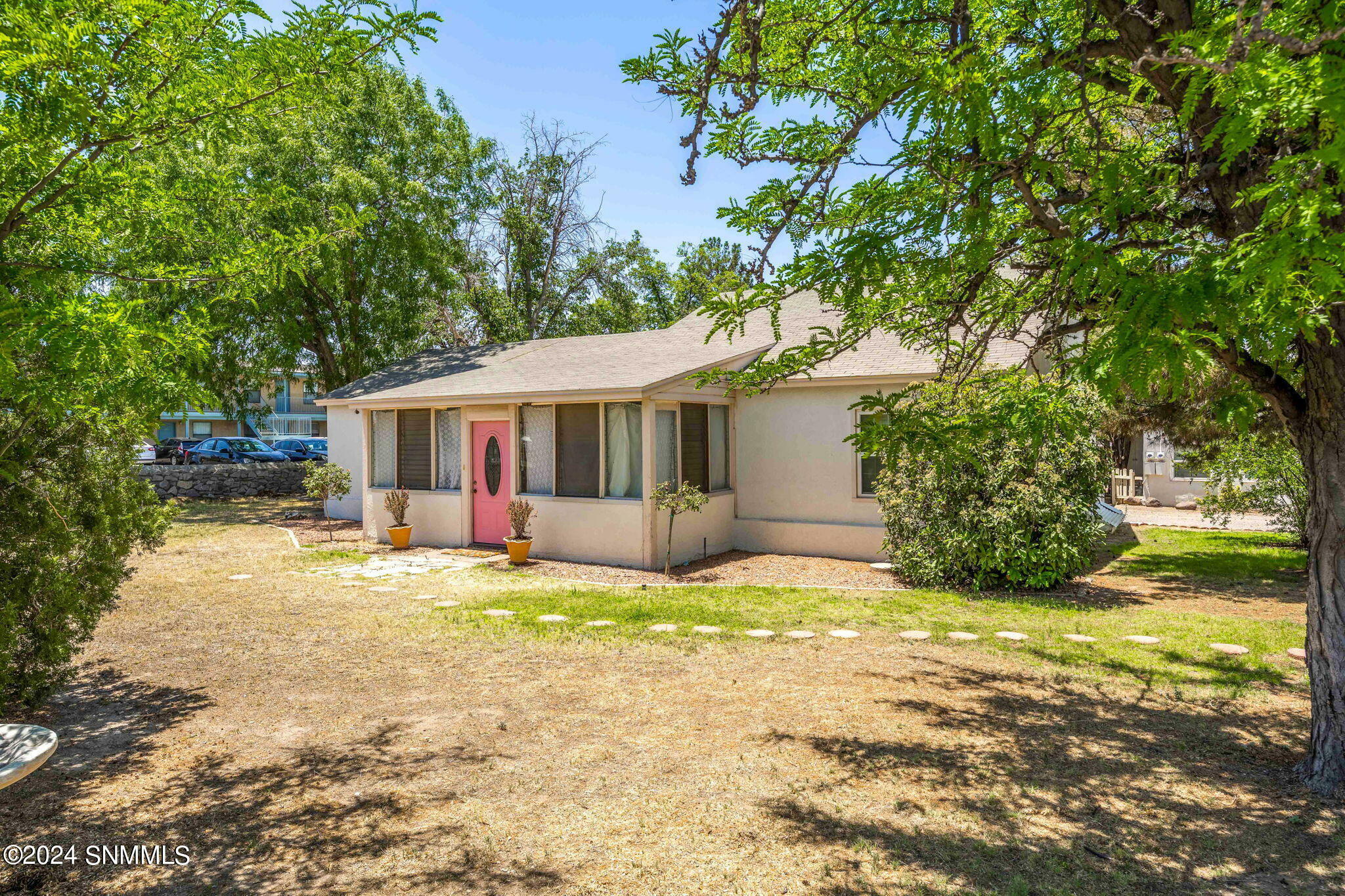 Property Photo:  2410 S Espina Street  NM 88001 