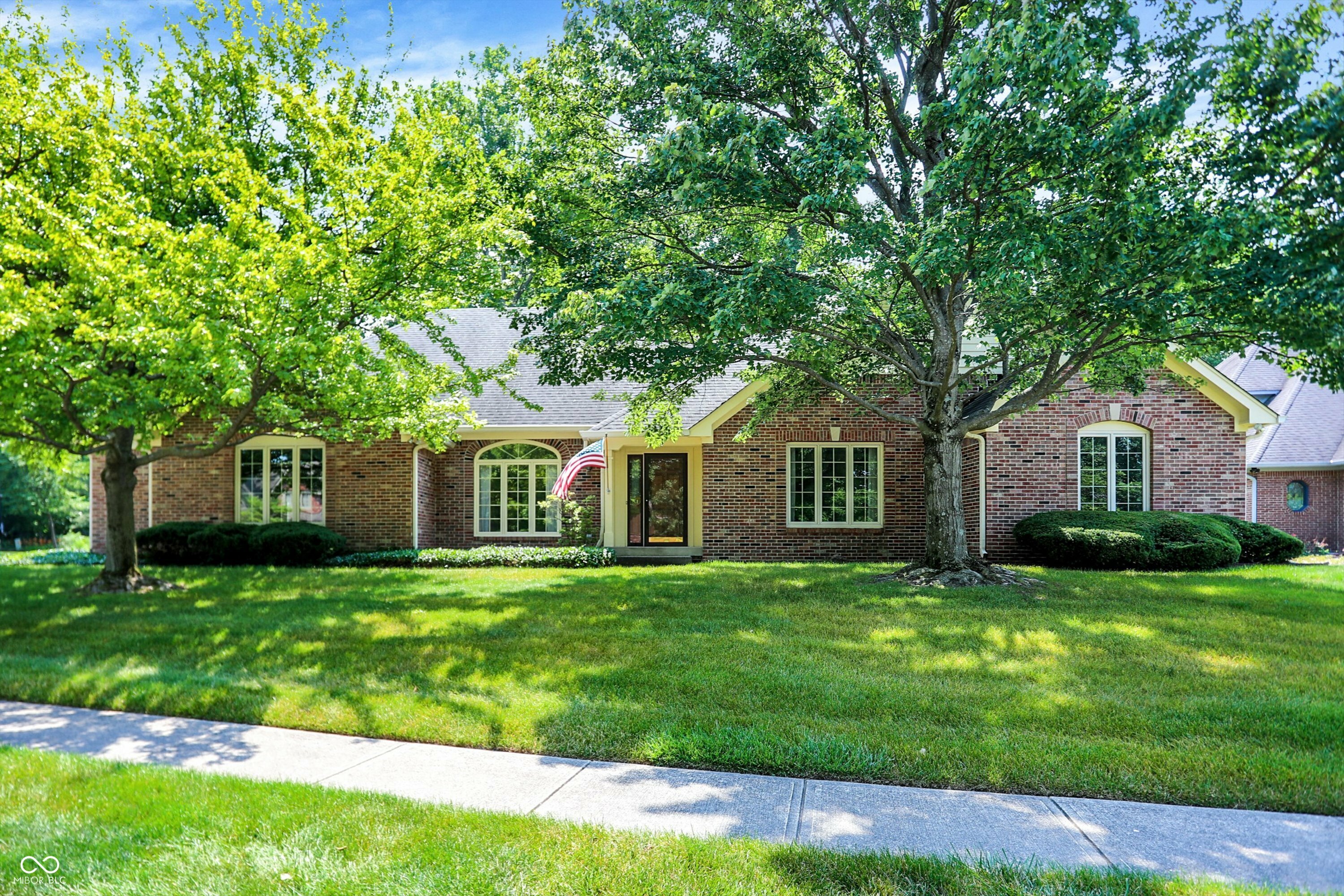 6713 Forrest Commons Boulevard  Indianapolis IN 46227 photo