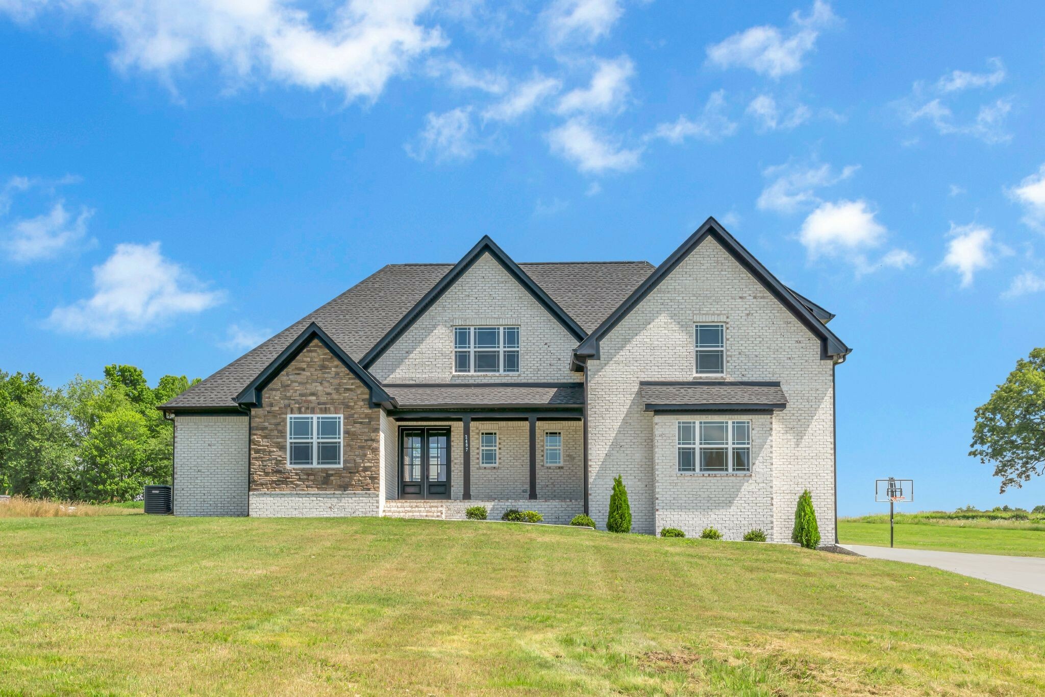 Property Photo:  2487 Cave Springs Rd  TN 37073 