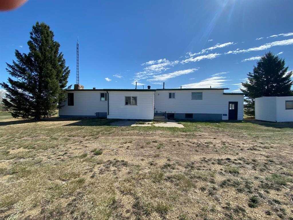 Photo de la propriété: 253080 A &Amp 253080 B Range Road 182 AB T0J 1S0