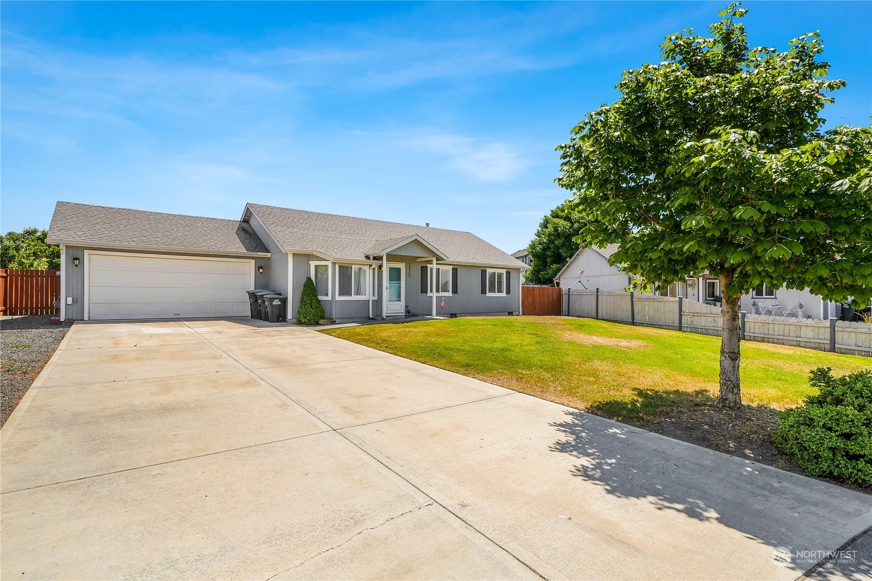 1315 S Cougar Drive  Moses Lake WA 98837 photo