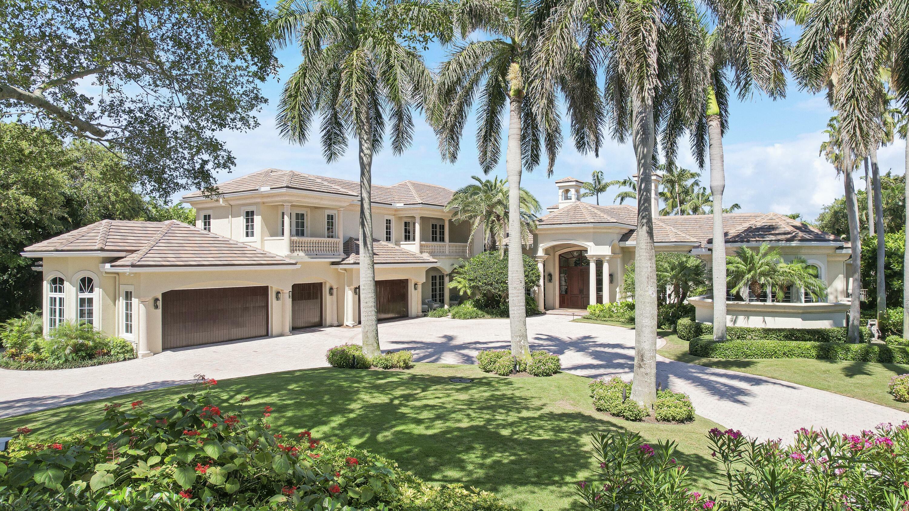 Property Photo:  12423 Banyan Road  FL 33408 