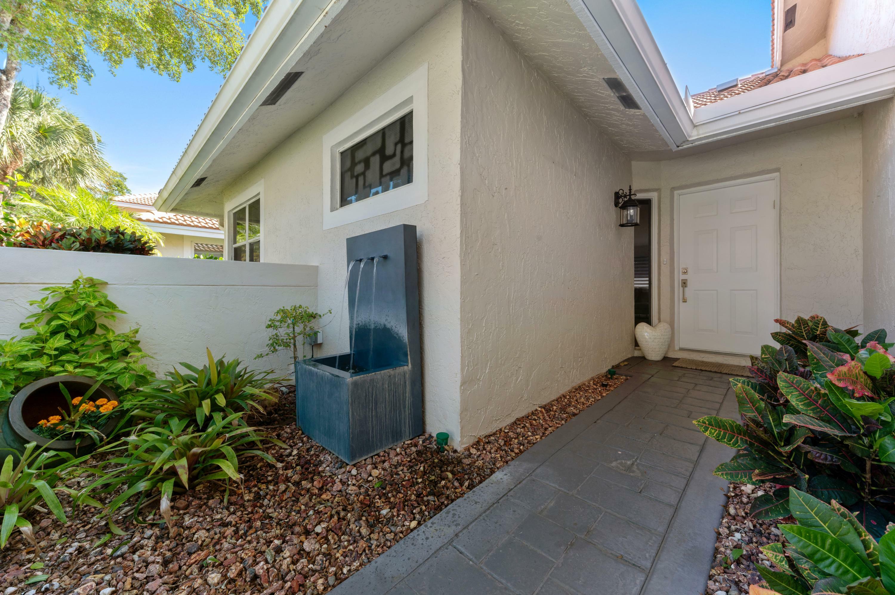 Property Photo:  2162 NW 52nd Street  FL 33496 