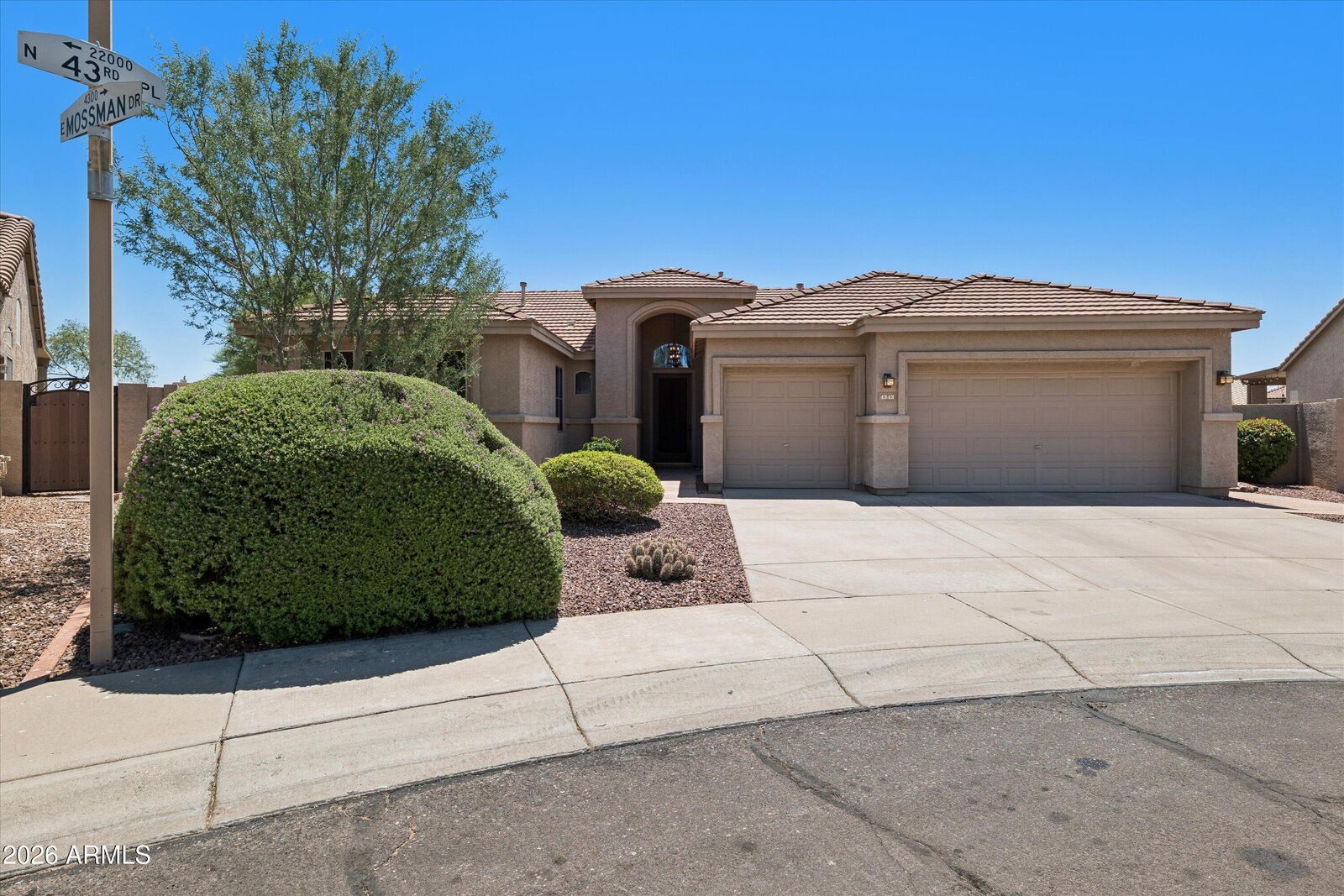 Property Photo: 4343 E Mossman Road AZ 85050