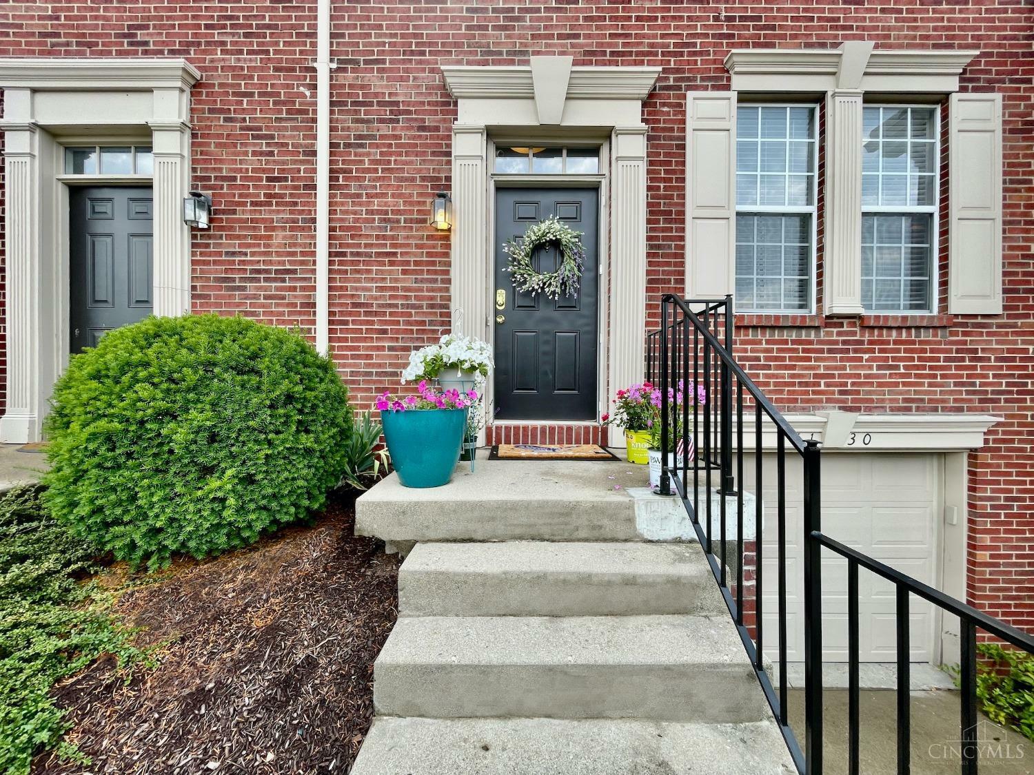 Property Photo:  5130 Franklin Park Street  OH 45040 