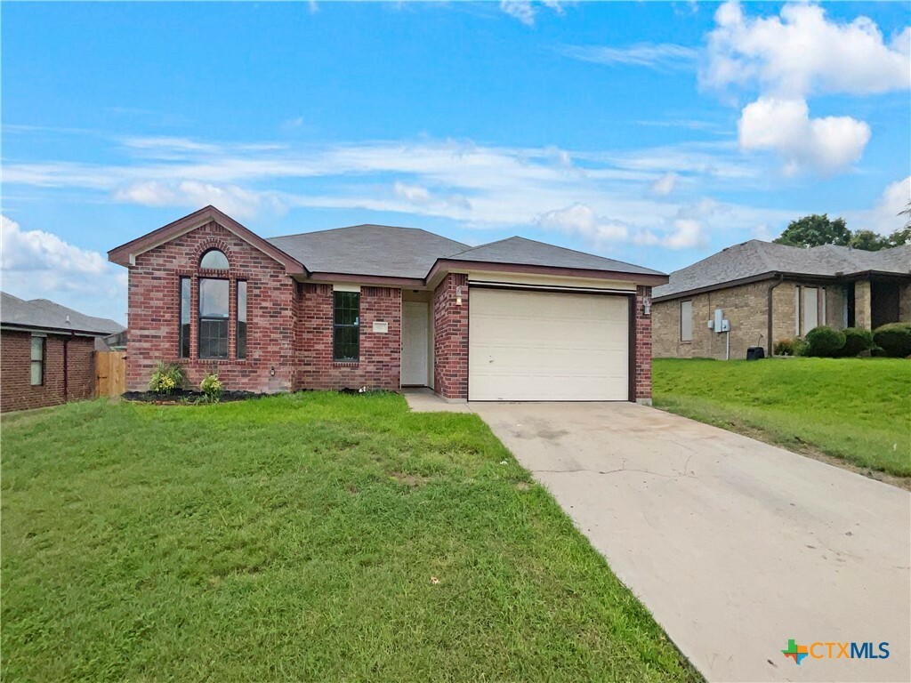 Property Photo:  1112 Marlee Circle  TX 76522 