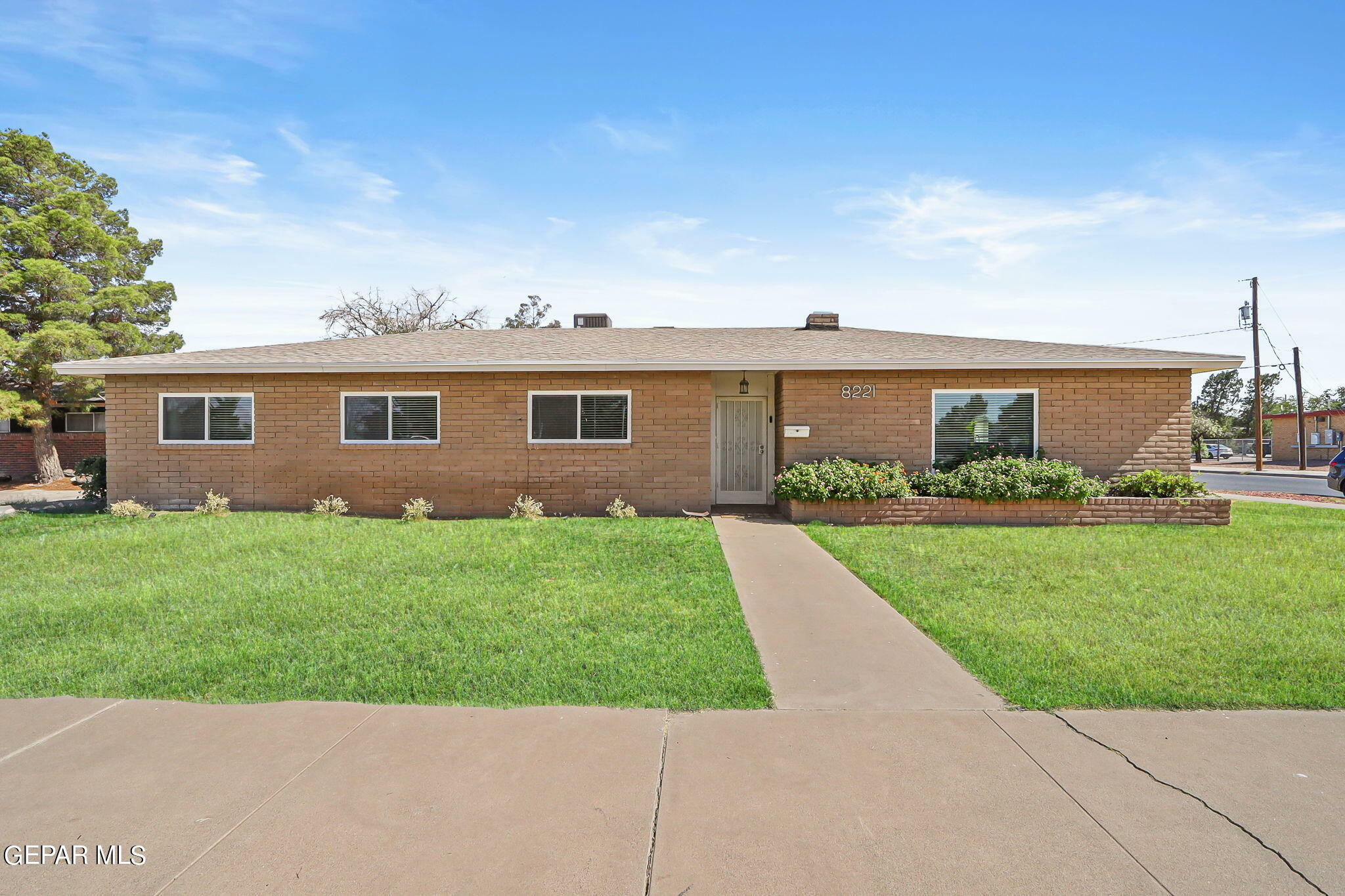 Property Photo:  8221 Edgemere Boulevard  TX 79925 