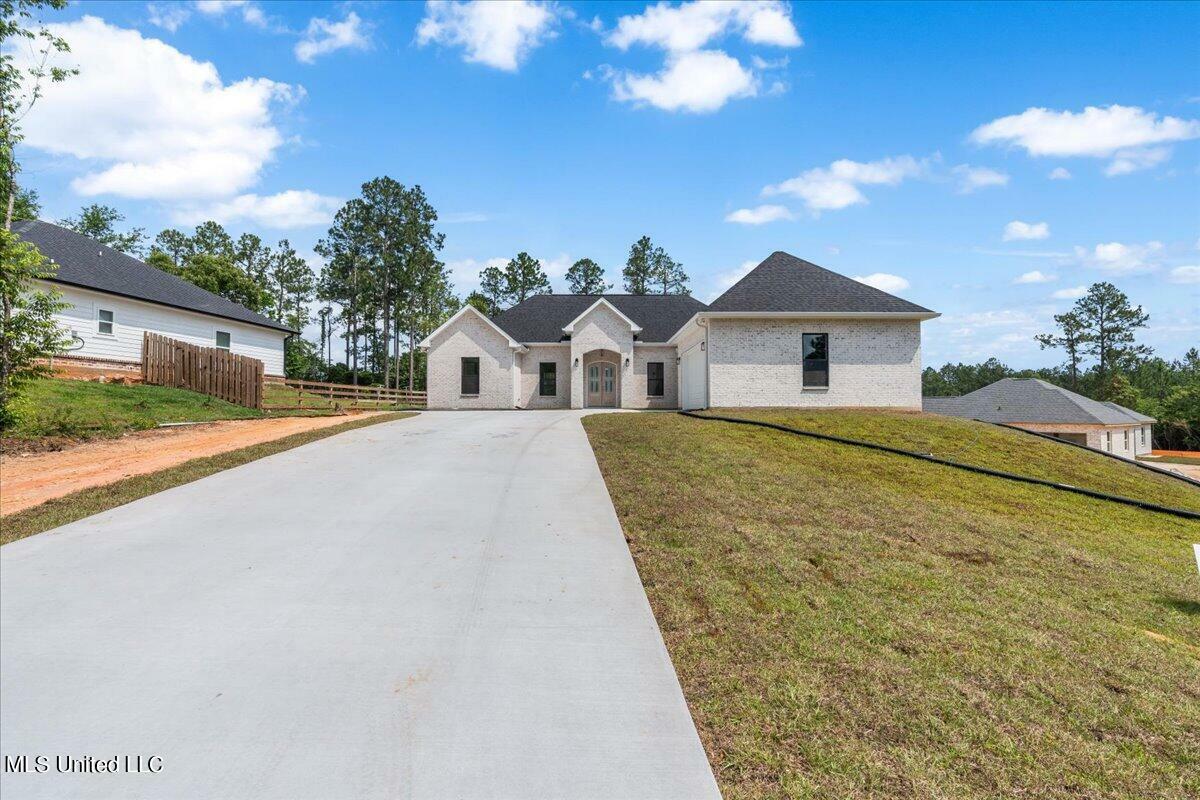 Property Photo:  19 Gentle Breeze Drive  MS 39426 