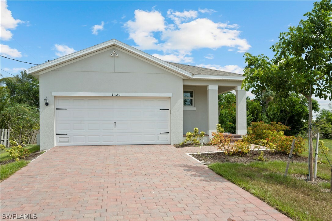 Property Photo:  4320 Little Hickory Road  FL 34134 