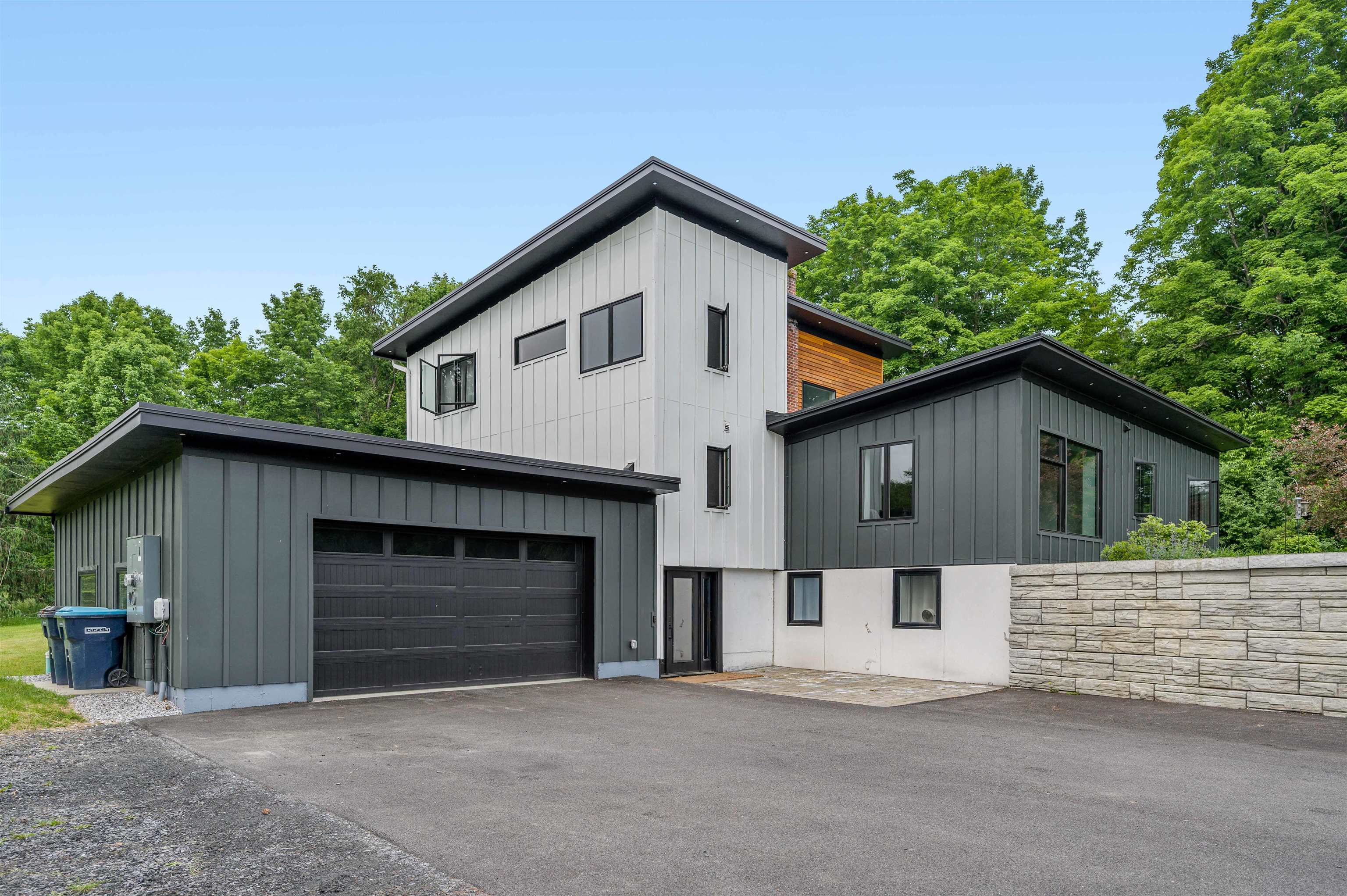 Property Photo: 821 Towne Hill Road VT 05602