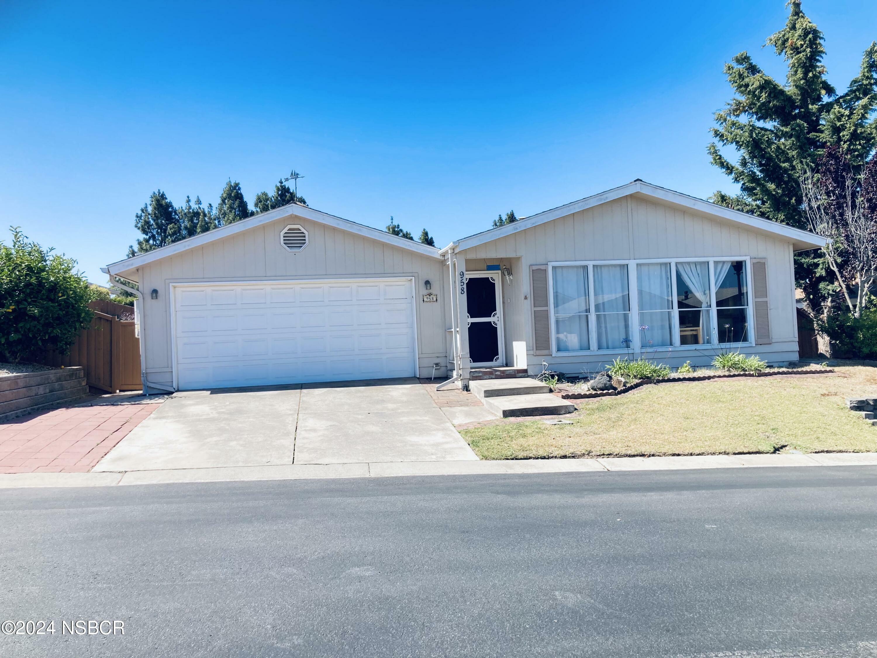 Property Photo:  958 S Ridge View Drive  CA 93455 