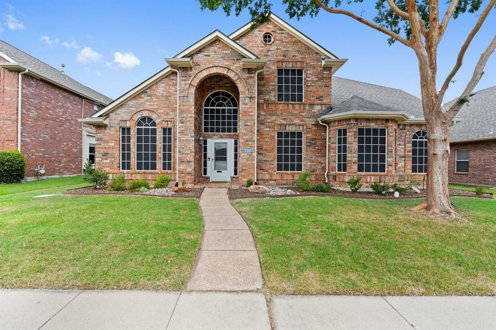 Property Photo:  720 Cresthaven Road  TX 75019 