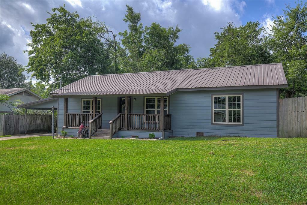 Property Photo:  606 Bellview Street  TX 75482 