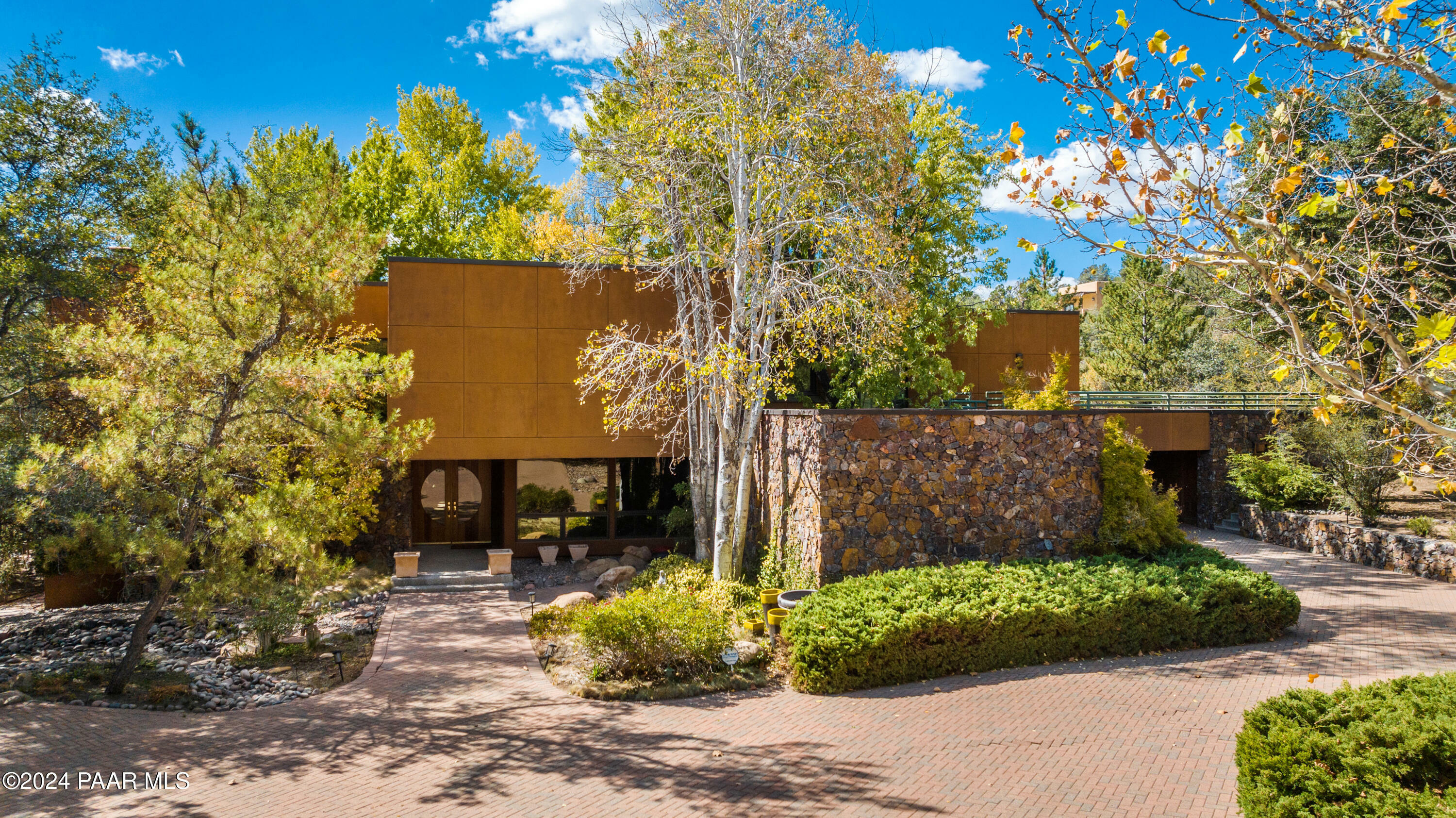 Property Photo:  22 Pinnacle Road  AZ 86305 