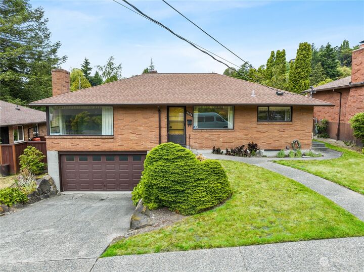 Property Photo:  4024 SW Concord Street  WA 98136 