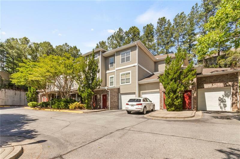 2700 Pine Tree Road NE 4008  Atlanta GA 30324 photo