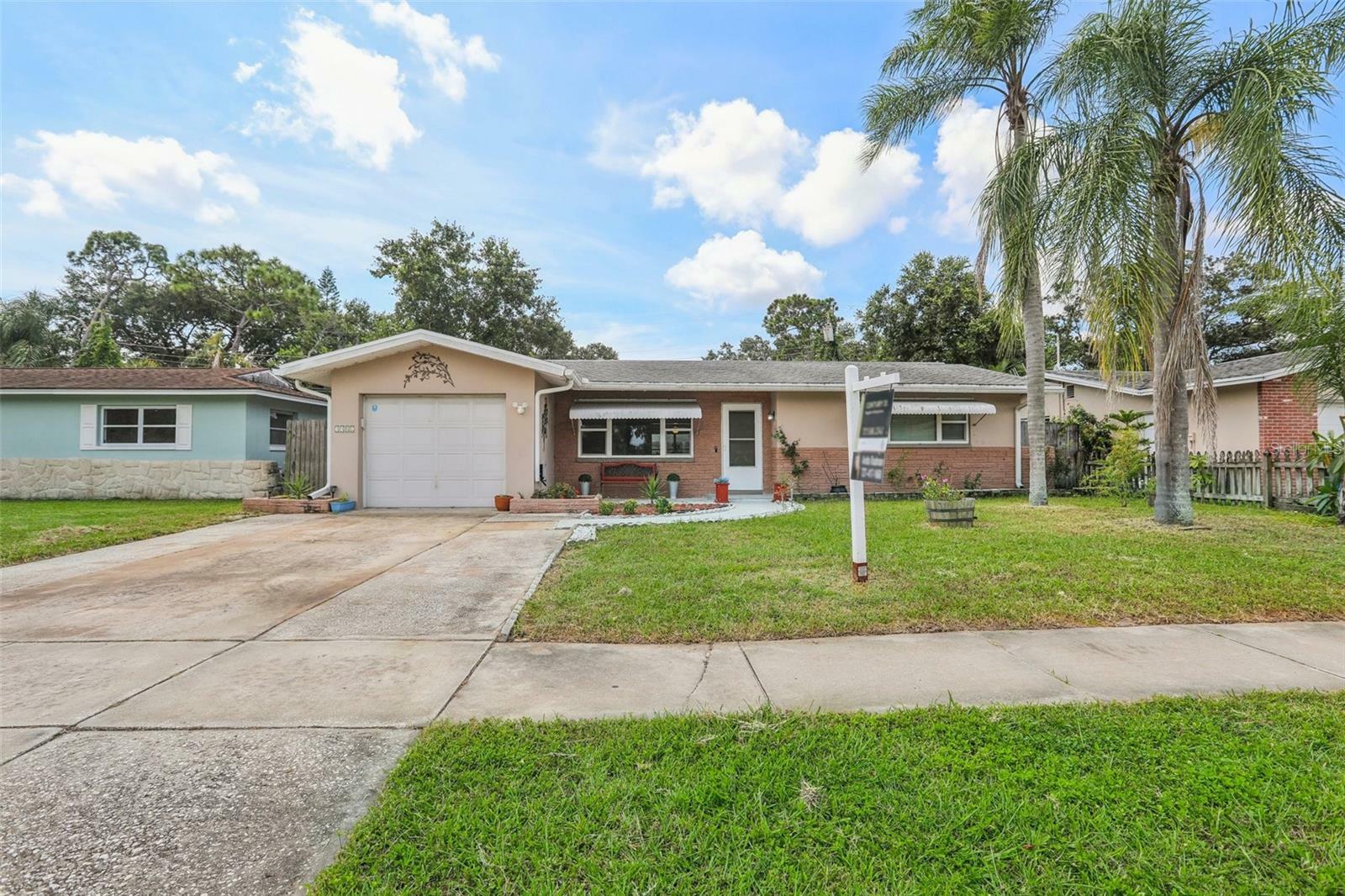 Property Photo:  3302 Keene Park Drive  FL 33771 